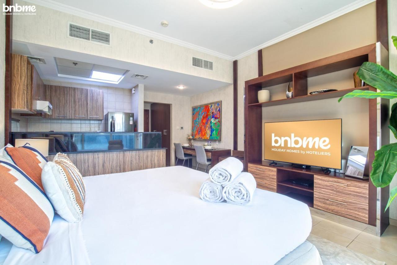 Bnbmehomes - Spacious Studio In Downtown Near Burj Khalifa - 1703 Dubai Eksteriør billede