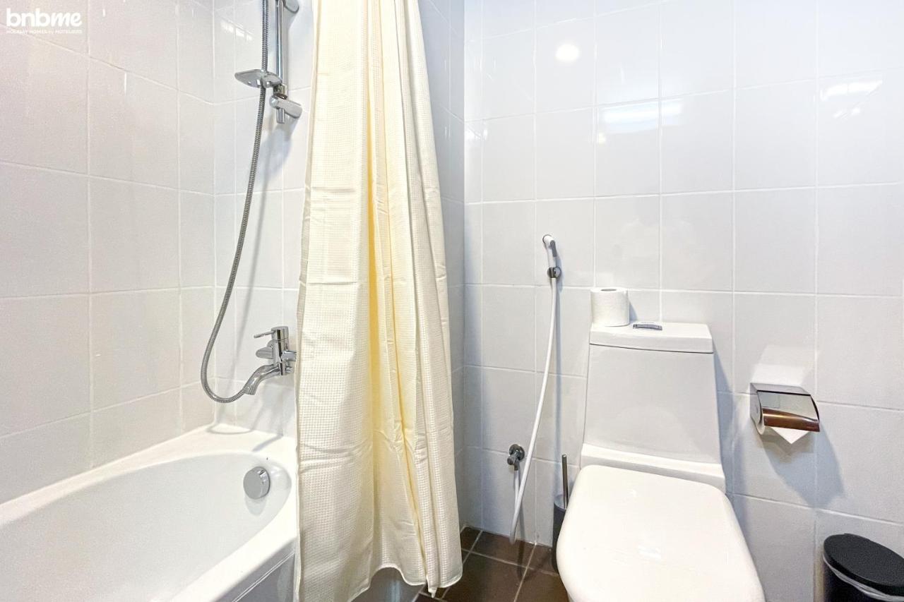 Bnbmehomes - Spacious Studio In Downtown Near Burj Khalifa - 1703 Dubai Eksteriør billede