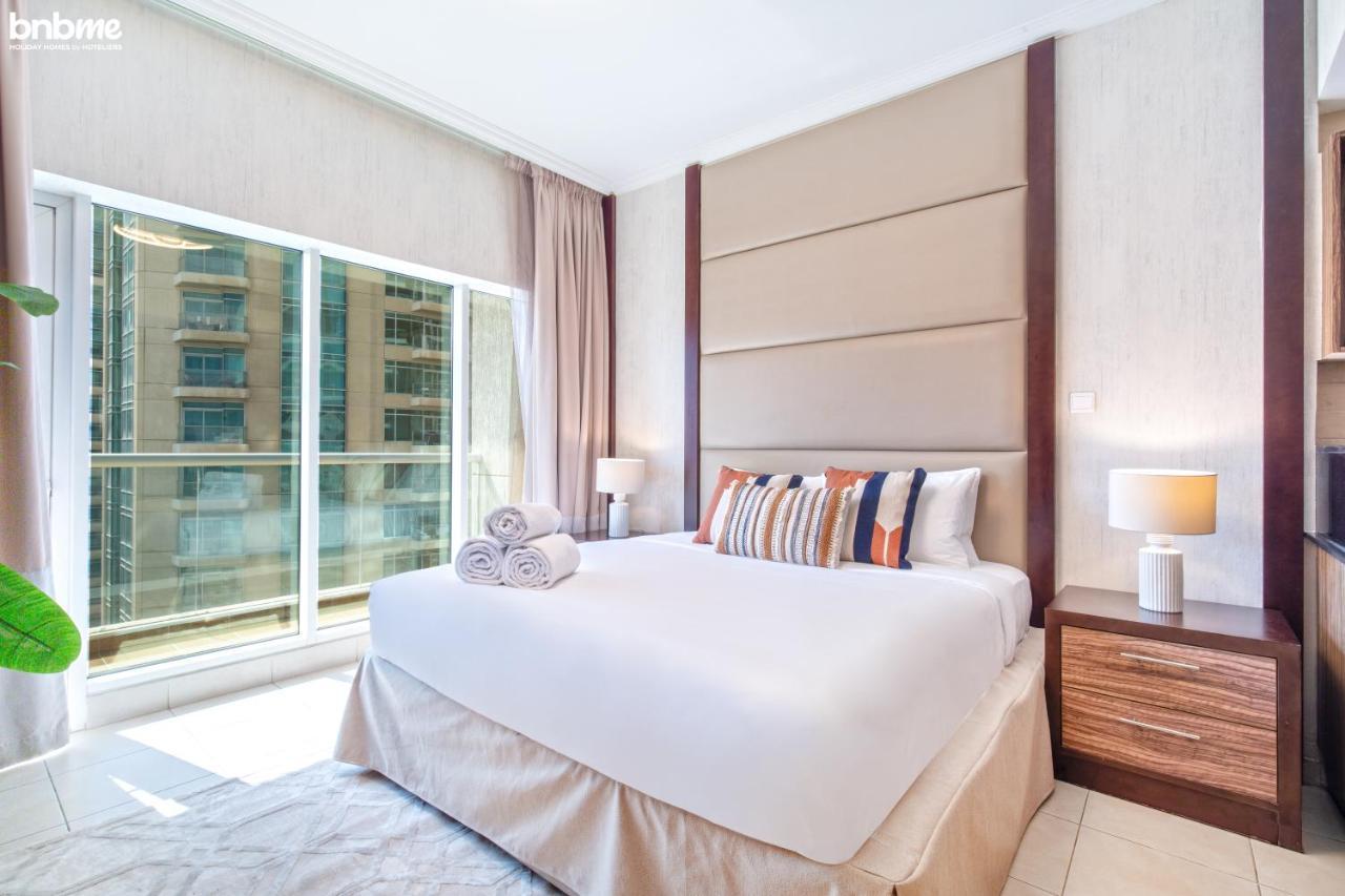 Bnbmehomes - Spacious Studio In Downtown Near Burj Khalifa - 1703 Dubai Eksteriør billede