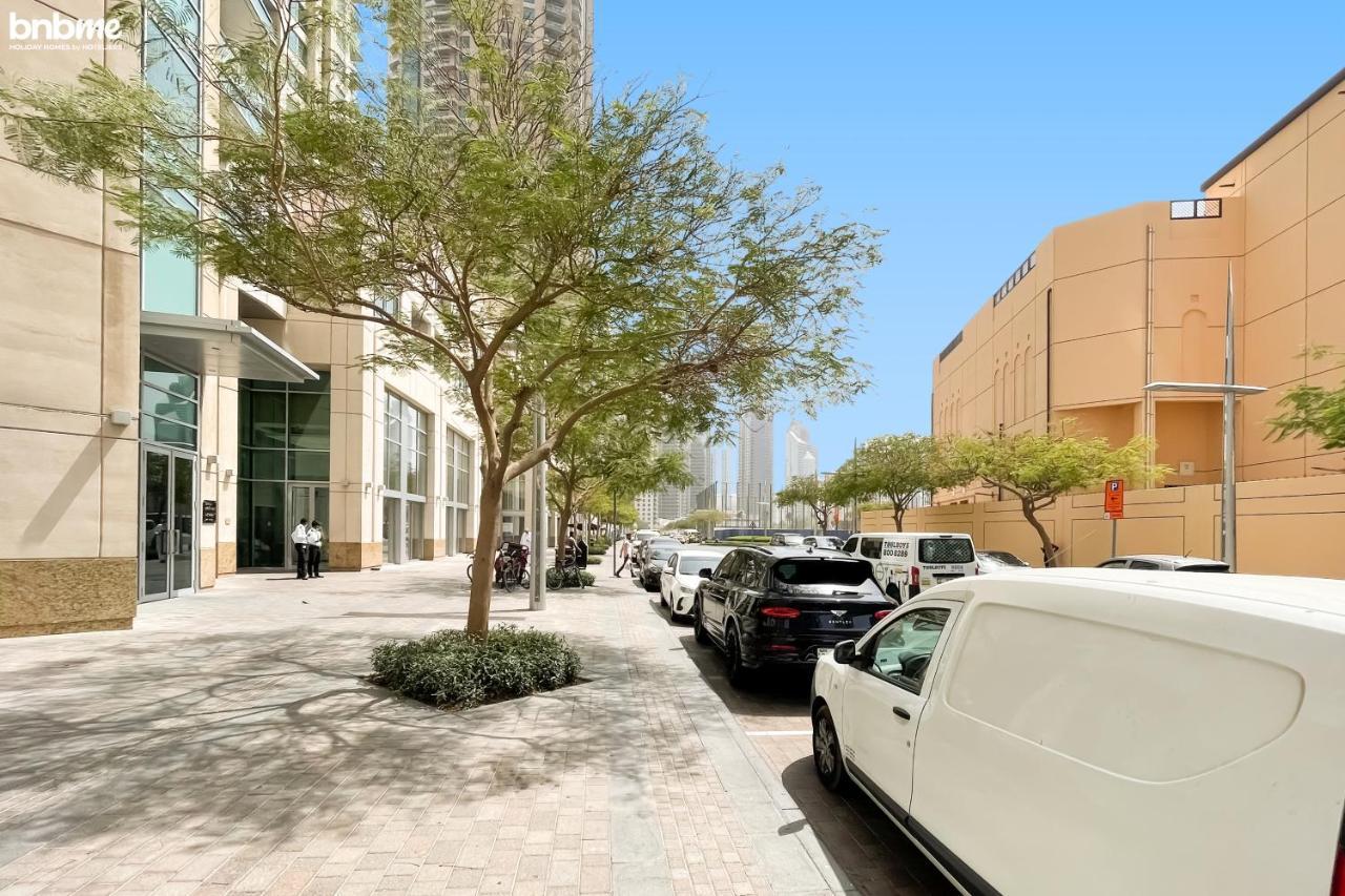 Bnbmehomes - Spacious Studio In Downtown Near Burj Khalifa - 1703 Dubai Eksteriør billede